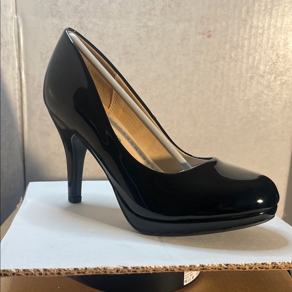 Marco Republic Shoes - Elegant Black High Heel Pumps